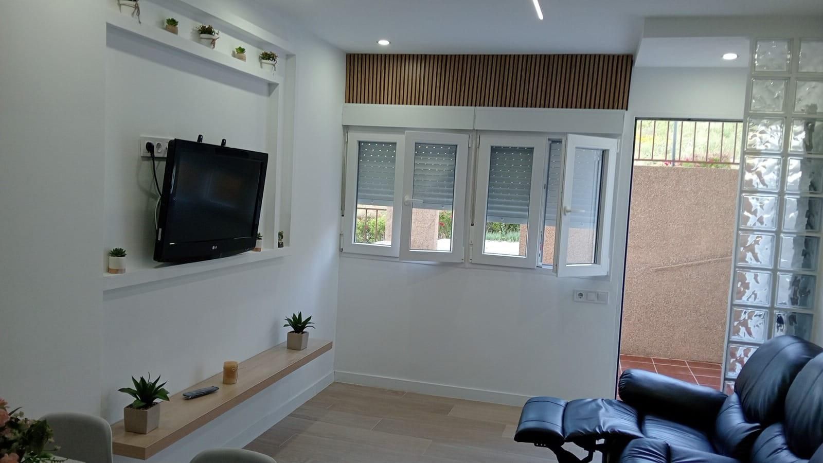 Sala d'estar de Local en venda en Alhaurín de la Torre