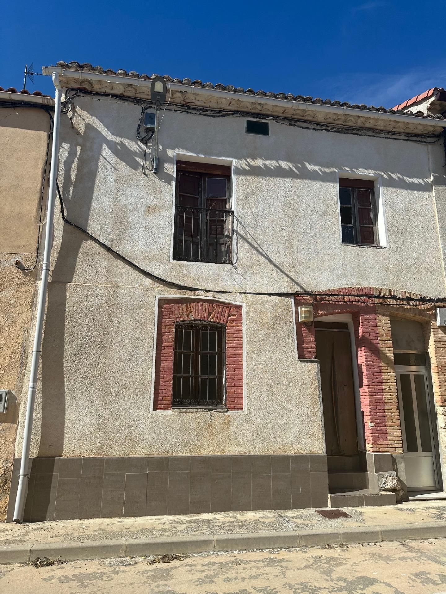 Exterior view of House or chalet for sale in Piñel de Arriba
