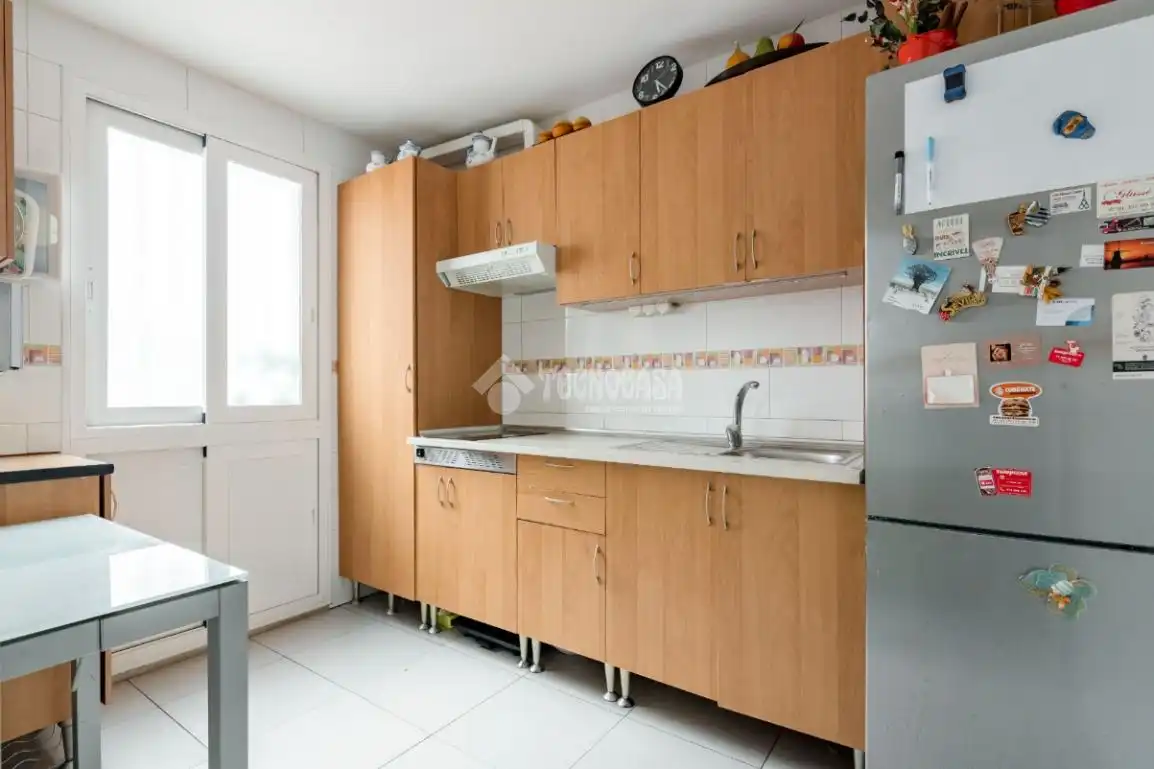 Cocina de Piso en venta en Madrid con Calefacción