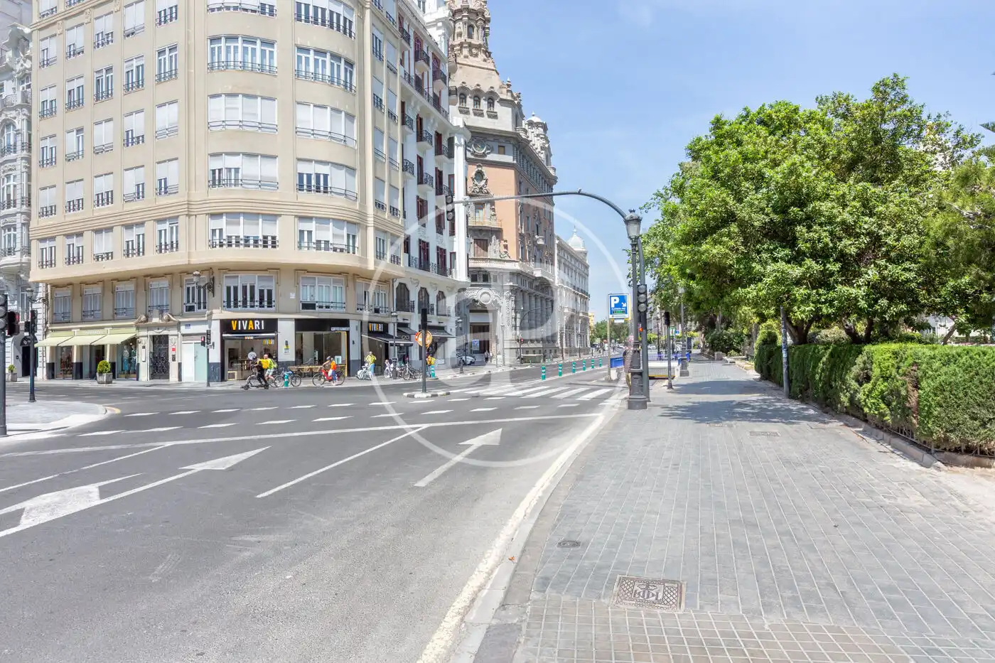 Exterior view of Flat for sale in Valencia  with Air Conditioner, Heating and Furnished