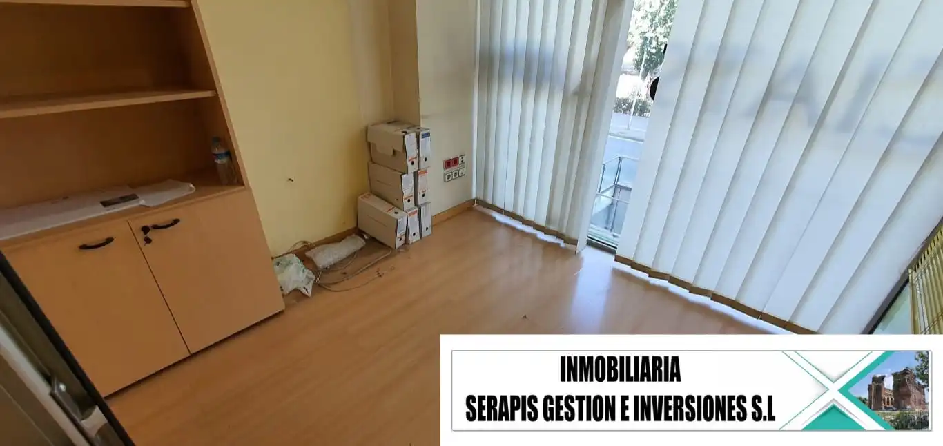 Bedroom of Commercial properties for sale in Mollet del Vallès  with Air Conditioner and Parquet flooring