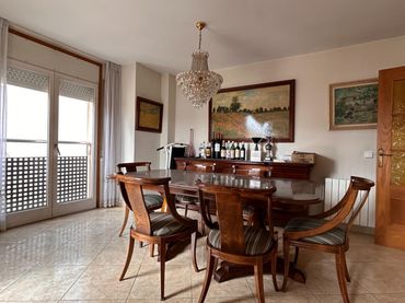Penthouse mit Balkon zum Verkauf in Centre