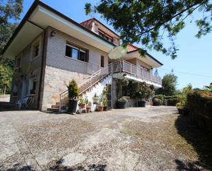 Außenansicht von Country house zum verkauf in Comillas (Cantabria) mit Terrasse und Balkon