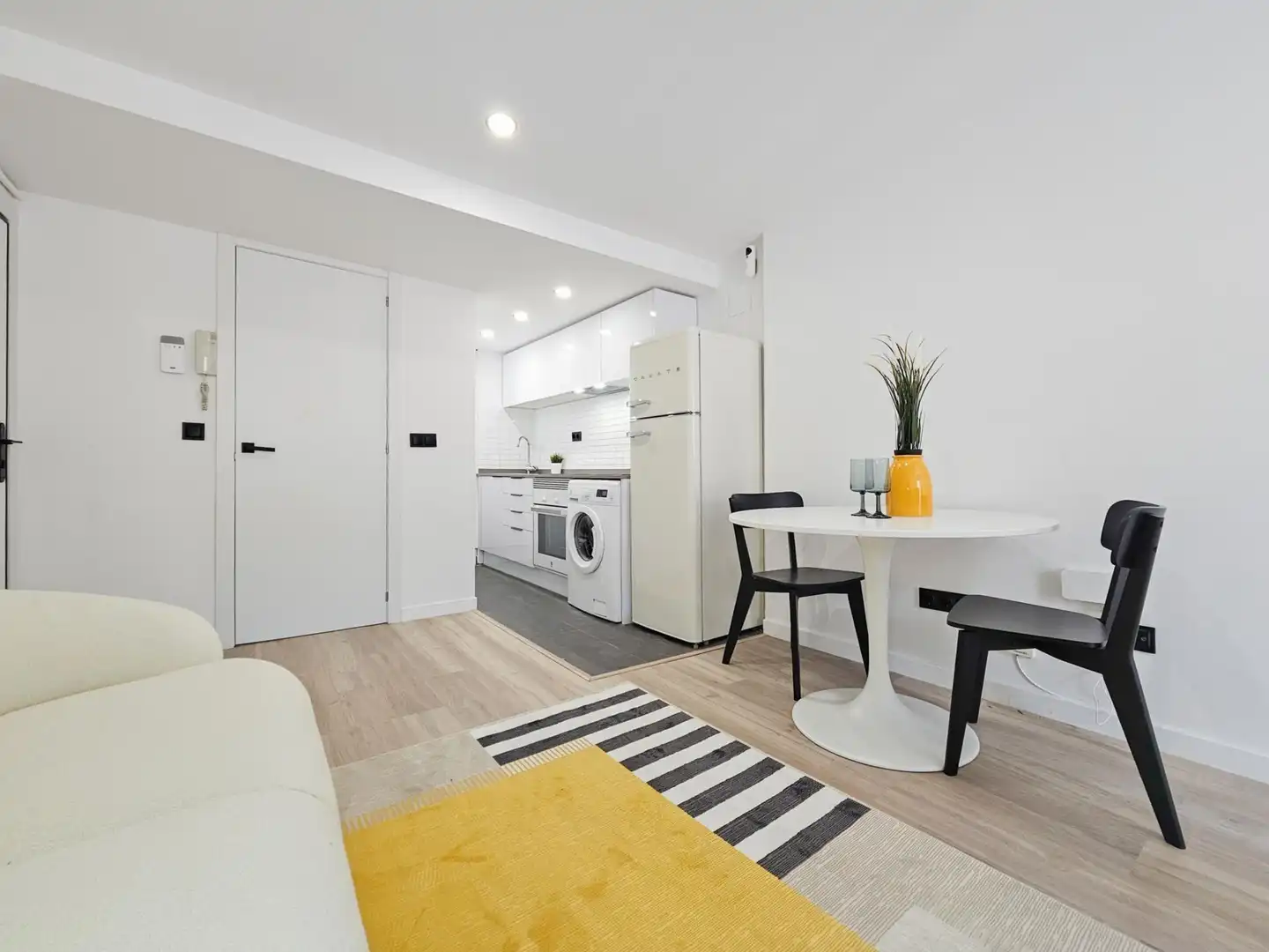 Wohnung zum Verkauf in Barcelona mit Heizung und Terrasse