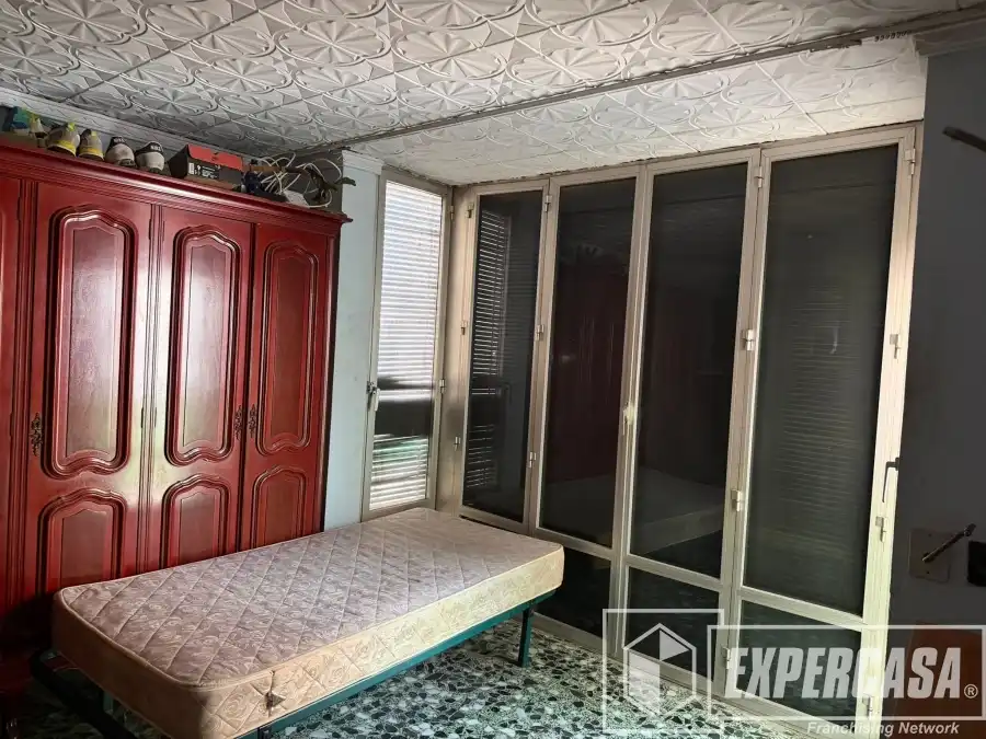 Schlafzimmer von Gebäude zum Verkauf in Silla