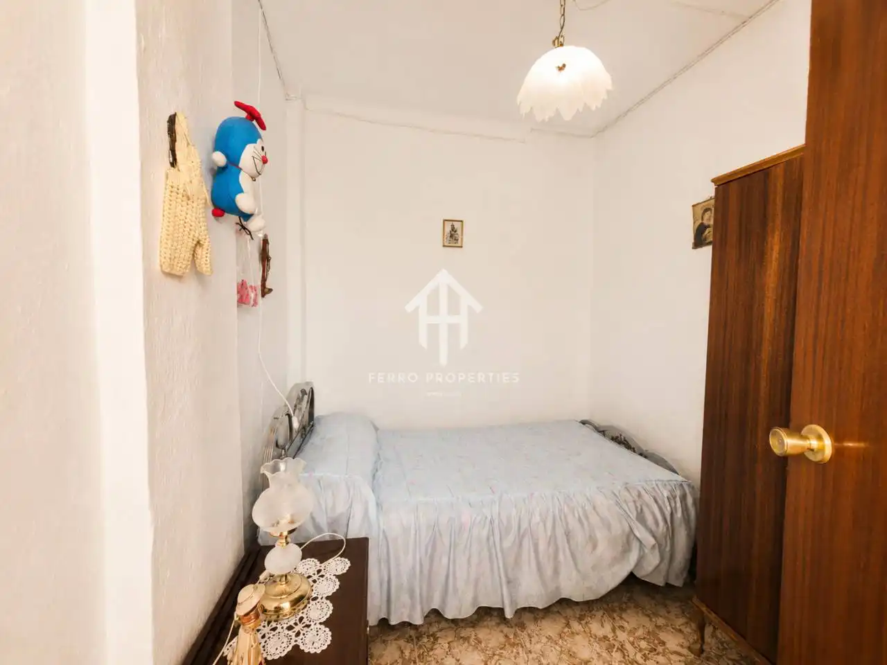 Dormitori de Casa o xalet en venda en Priego de Córdoba amb Jardí privat, Terrassa i Moblat