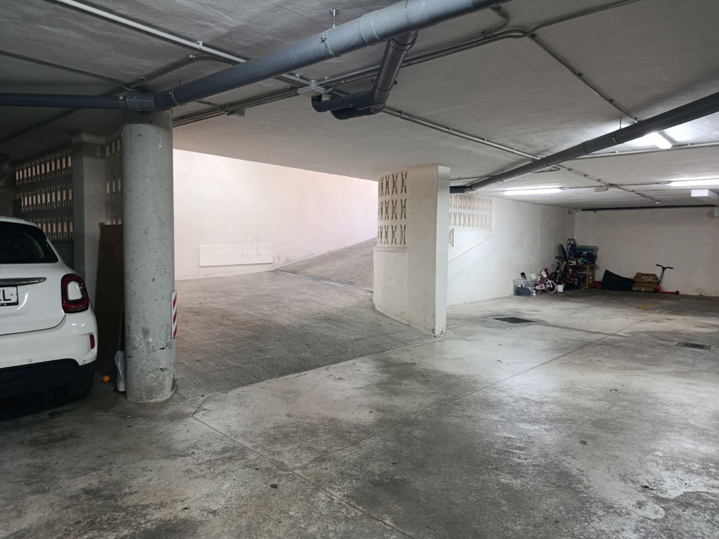 Parkplatz von Garage zur Miete in Manacor