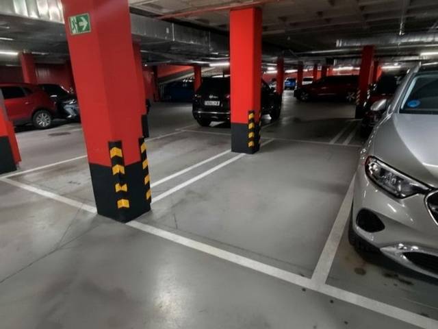 Garaje en Alquiler en Calle de Méndez Álvaro, 39 en Delicias