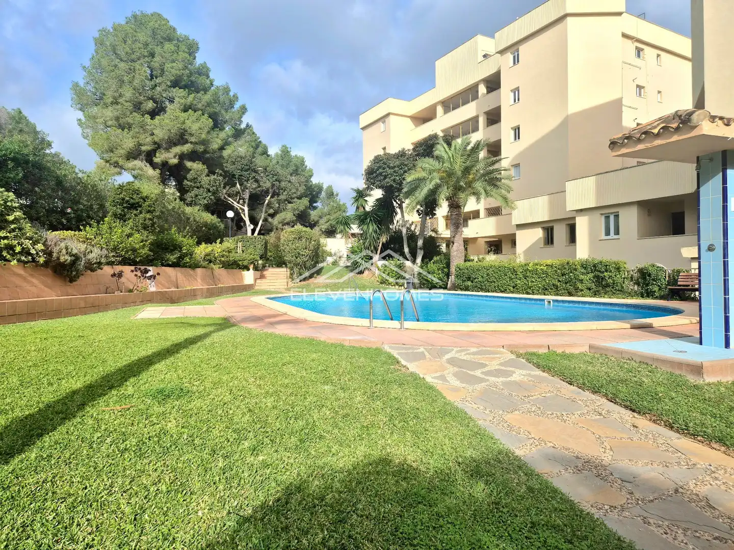 Schwimmbecken von Wohnung zum Verkauf in Calvià mit Klimaanlage, Heizung und Terrasse
