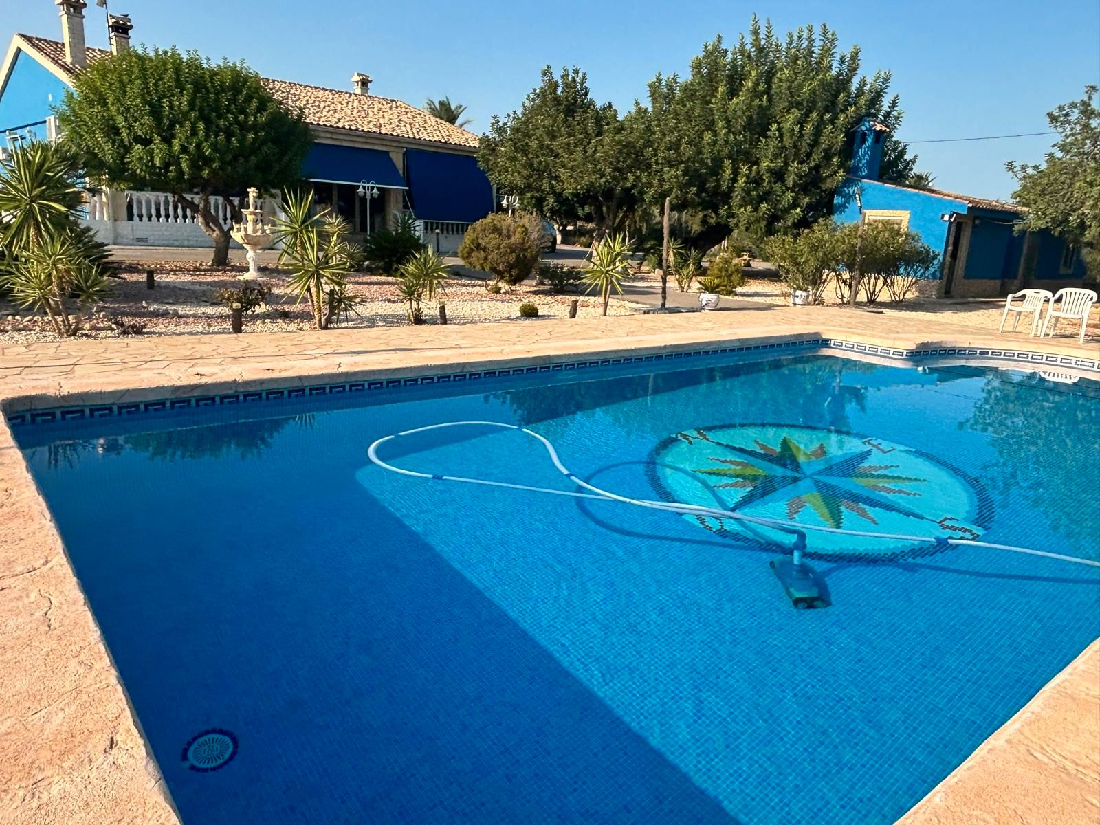 Piscina de Casa o xalet en venda en Elche / Elx amb Aire condicionat, Calefacció i Jardí privat