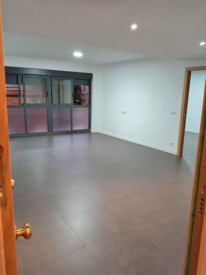 Study for sale in Castellón de la Plana / Castelló de la Plana  with Furnished