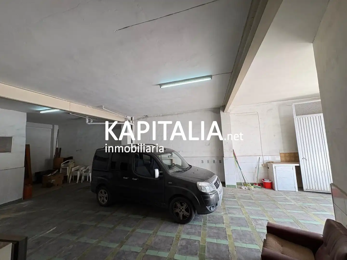 Edificio en venta en Enguera