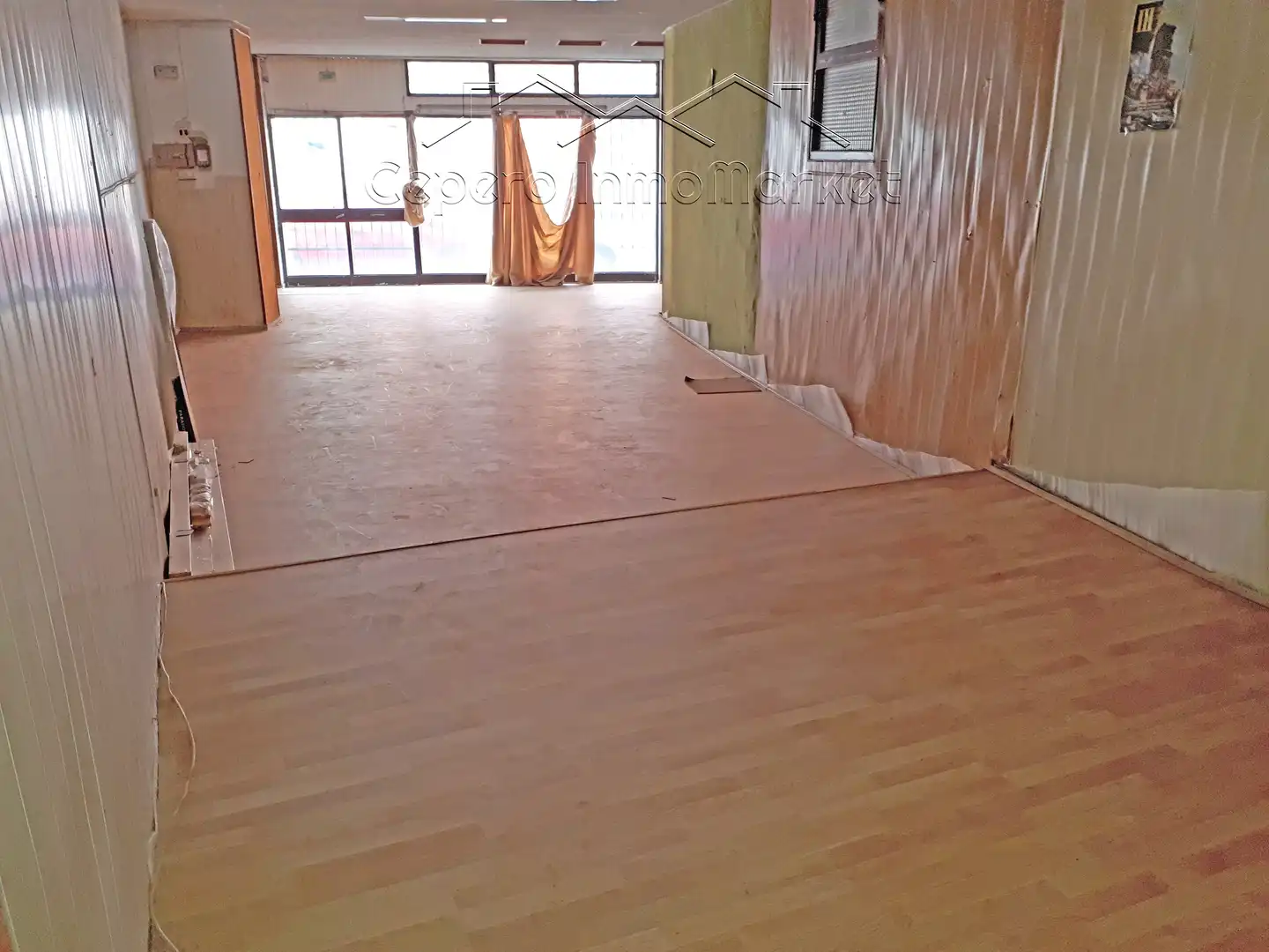 Business premises for sale in Calle Caballeros 32, imagen 7