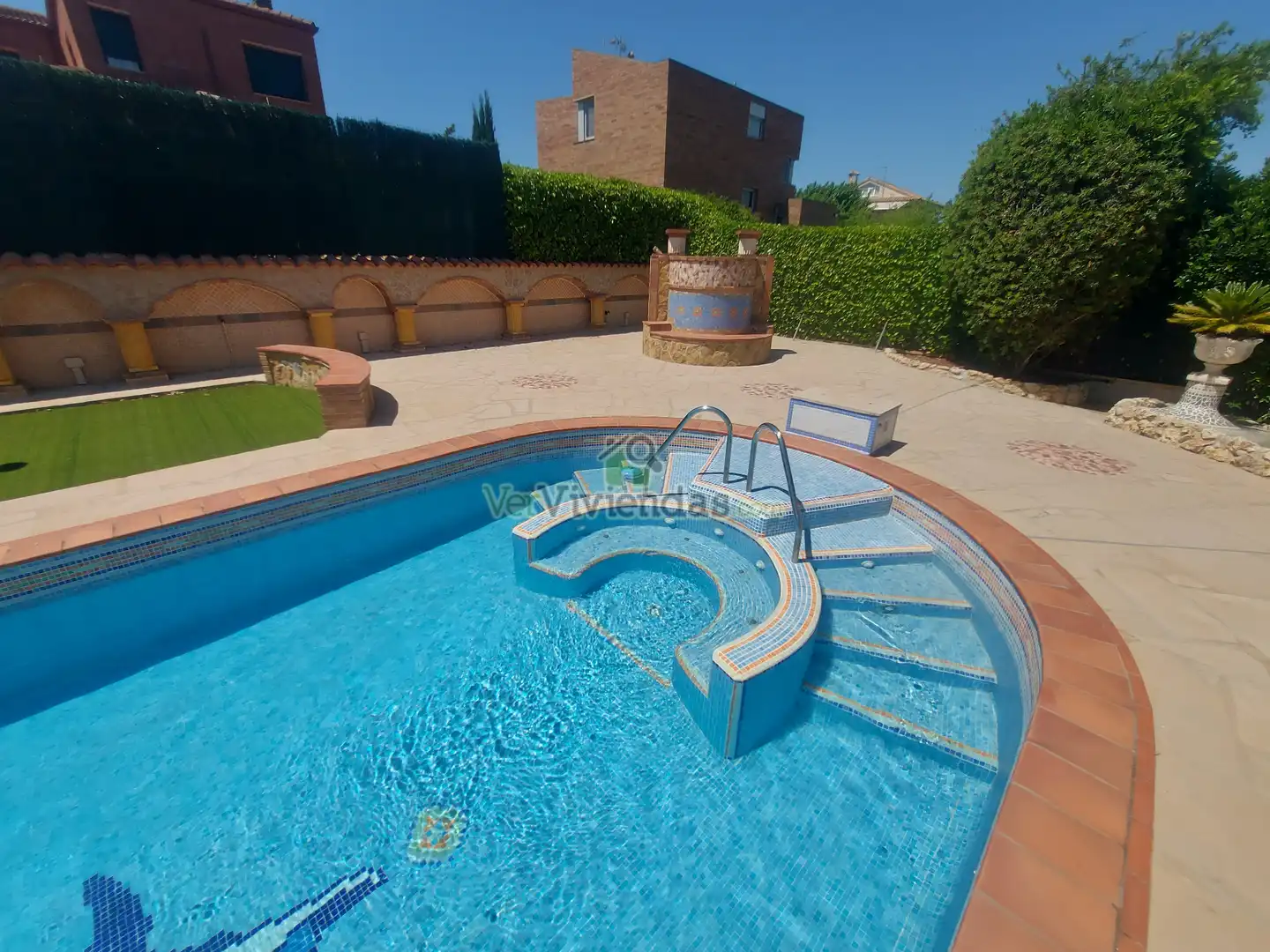 Swimming pool of Houses for sale in Olèrdola  with Air Conditioner, Heating and Private garden
