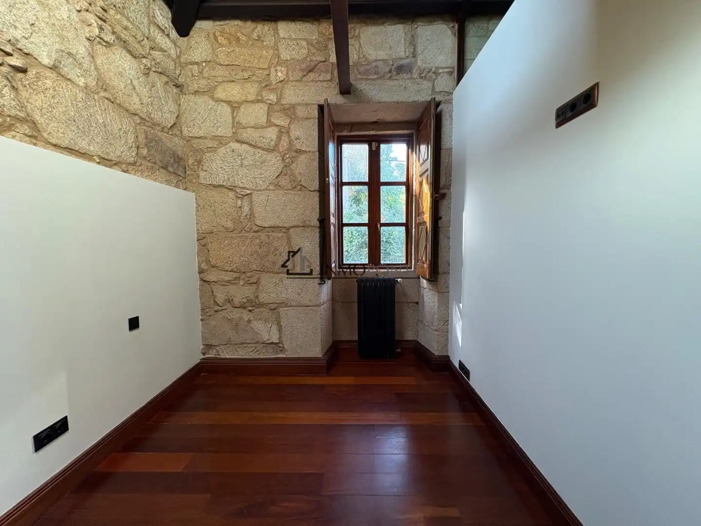 Casa o xalet en venda en Pontevedra Capital  amb Jardí privat
