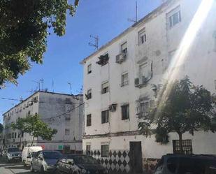 Exterior view of Flat for sale in  Sevilla Capital