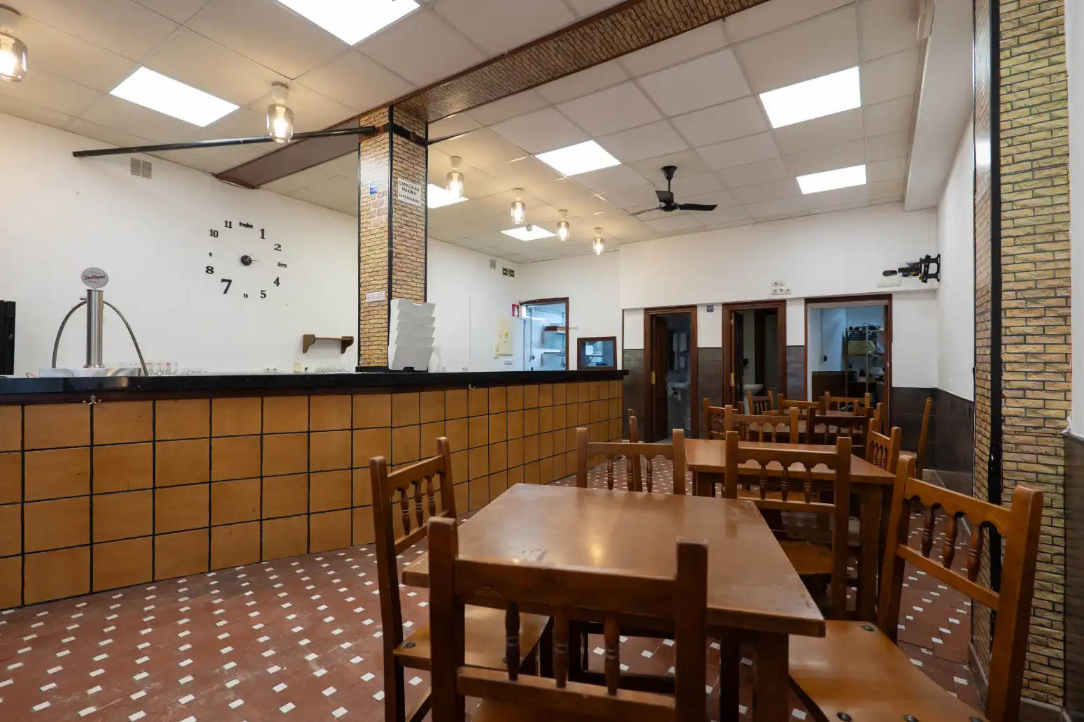Local de lloguer en Gijón 