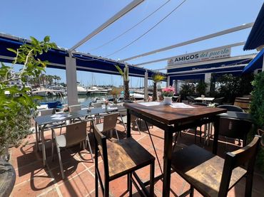 Local comercial en traspaso en Estepona Pueblo