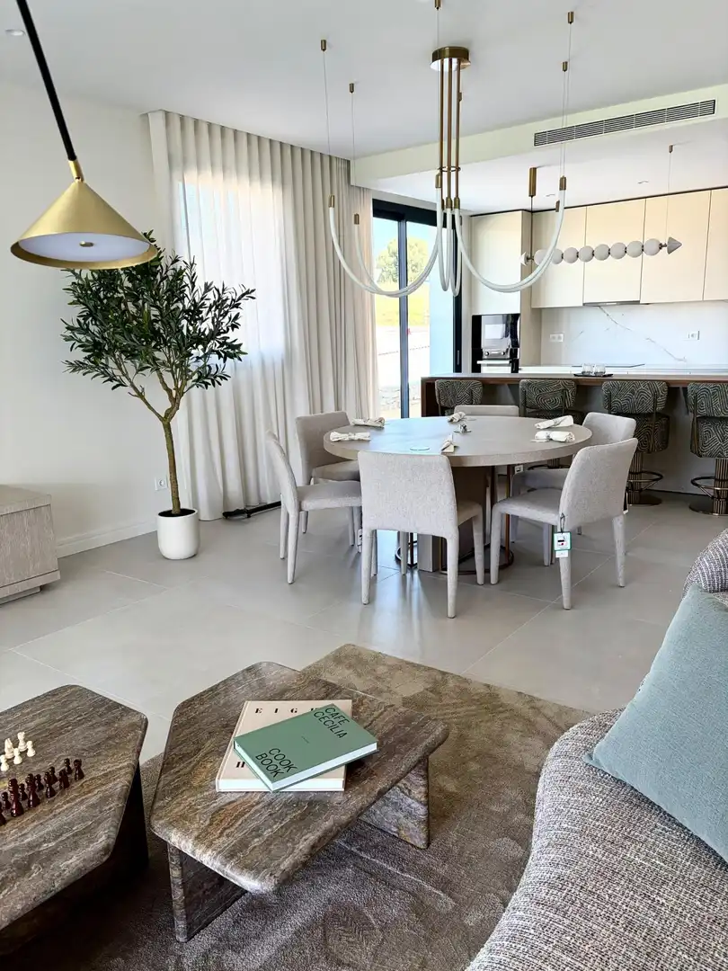 Bajo con terraza en venta en Calle Rincón de la Victoria