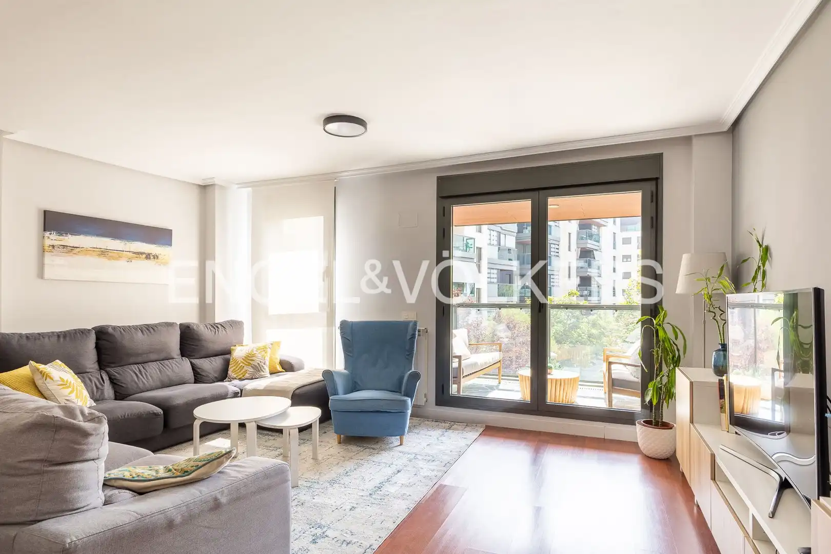 Flat with pool for sale in Fuencarral - El Pardo, imagen 3