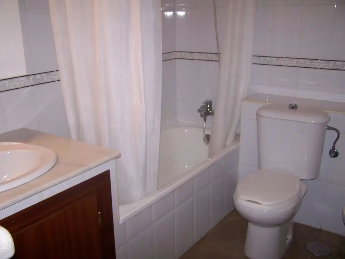 Apartament amb terrassa de lloguer a Reina Victoria - Matadero, imagen 11