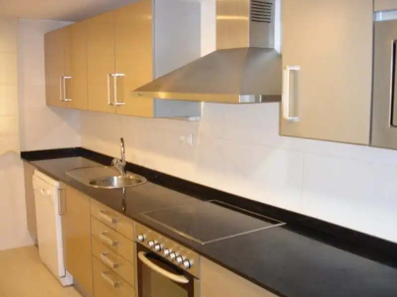 Küche von Wohnung zur Miete in Vilafortuny - Cap de Sant Pere