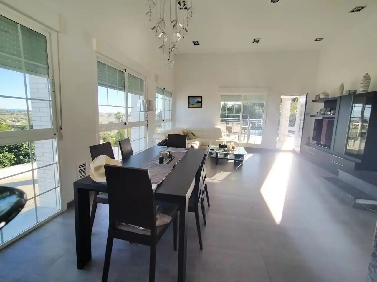 Comedor de Casa o chalet en venta en Oliva con Aire acondicionado, Jardín privado y Terraza