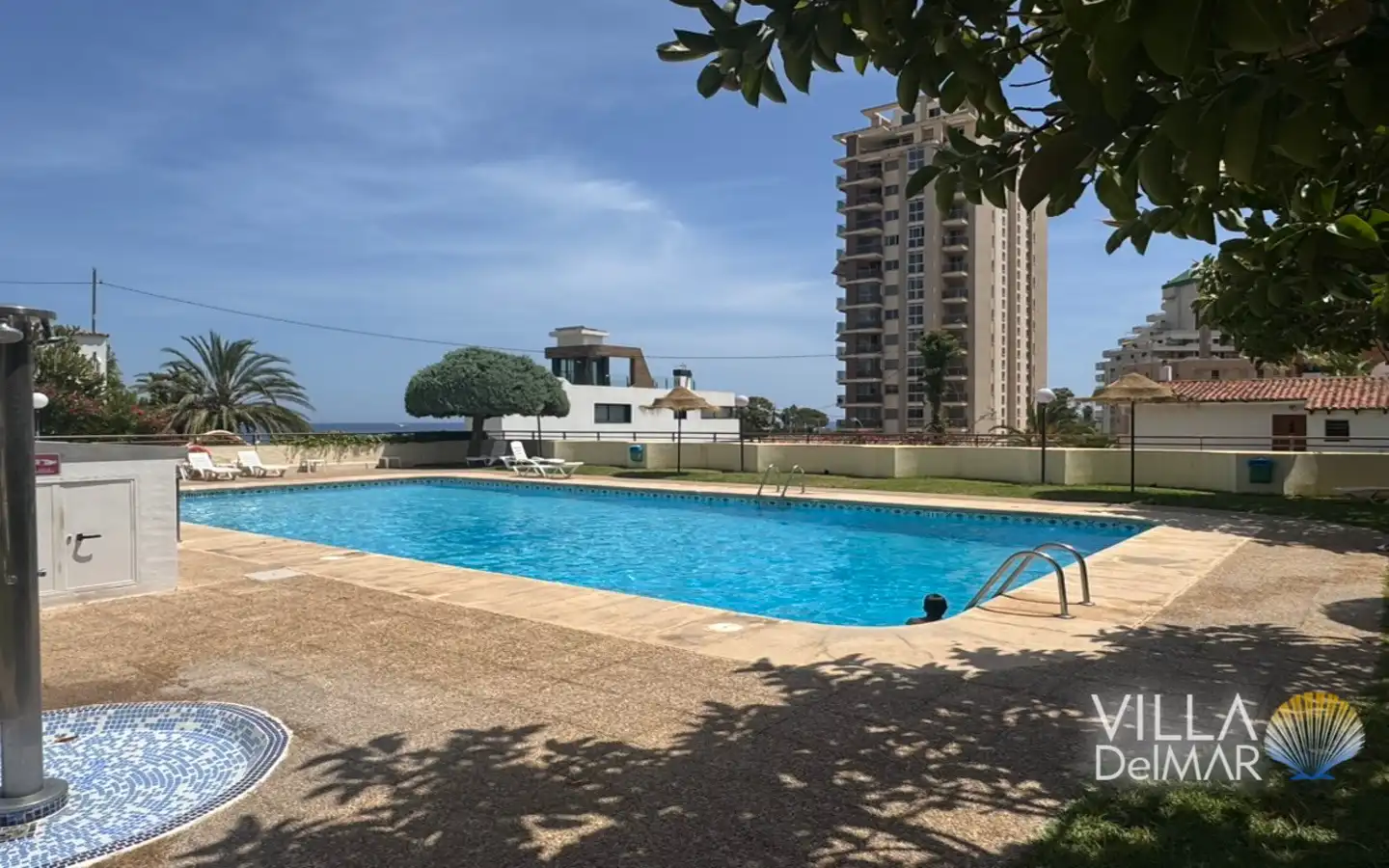 Piscina de Apartament en venda en Calpe / Calp amb Aire condicionat, Calefacció i Terrassa