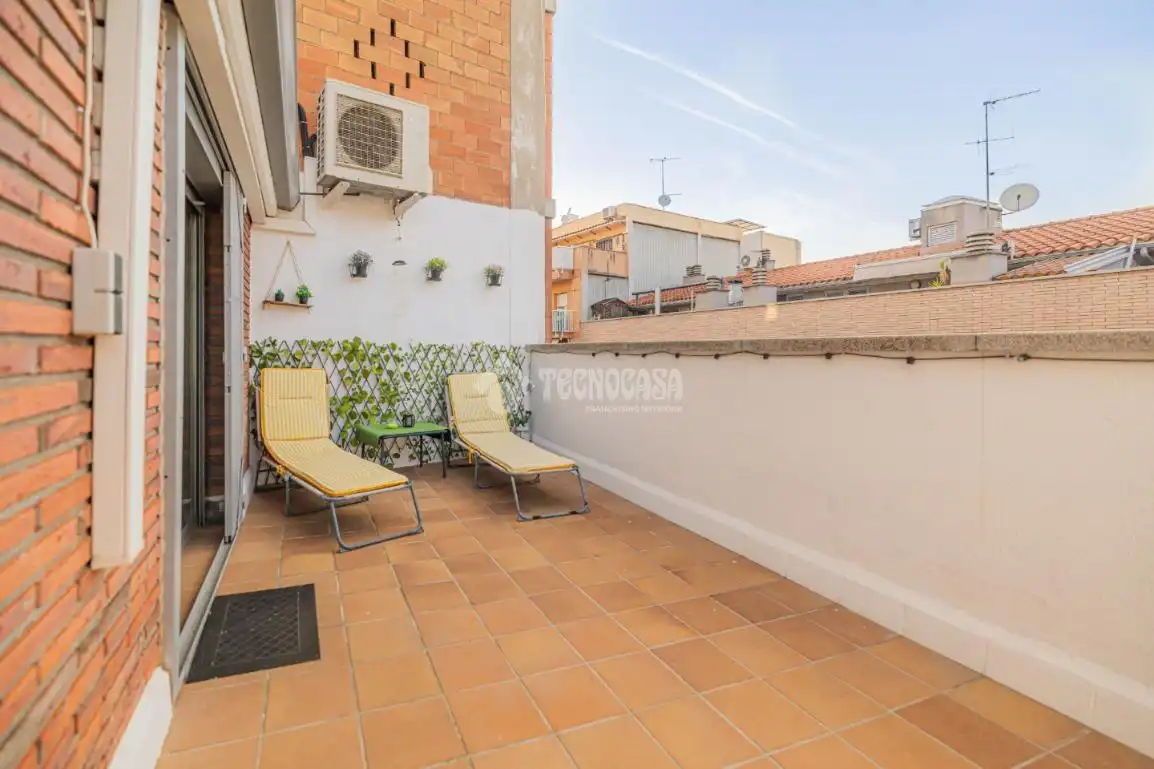 Terrasse von Wohnung zum Verkauf in Sant Boi de Llobregat mit Klimaanlage, Heizung und Terrasse