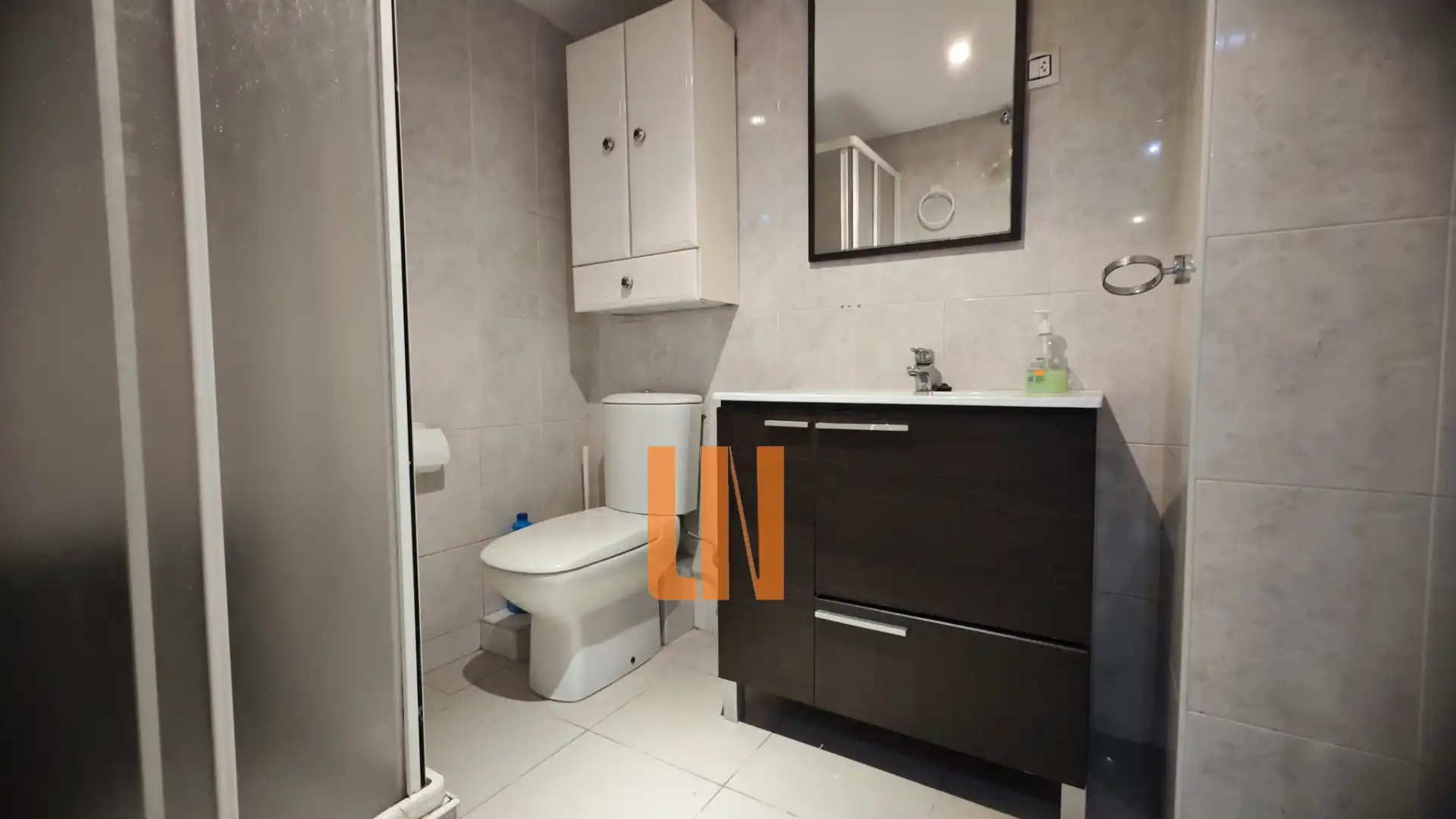 Baño de Oficina en venta en A Coruña Capital  con Internet