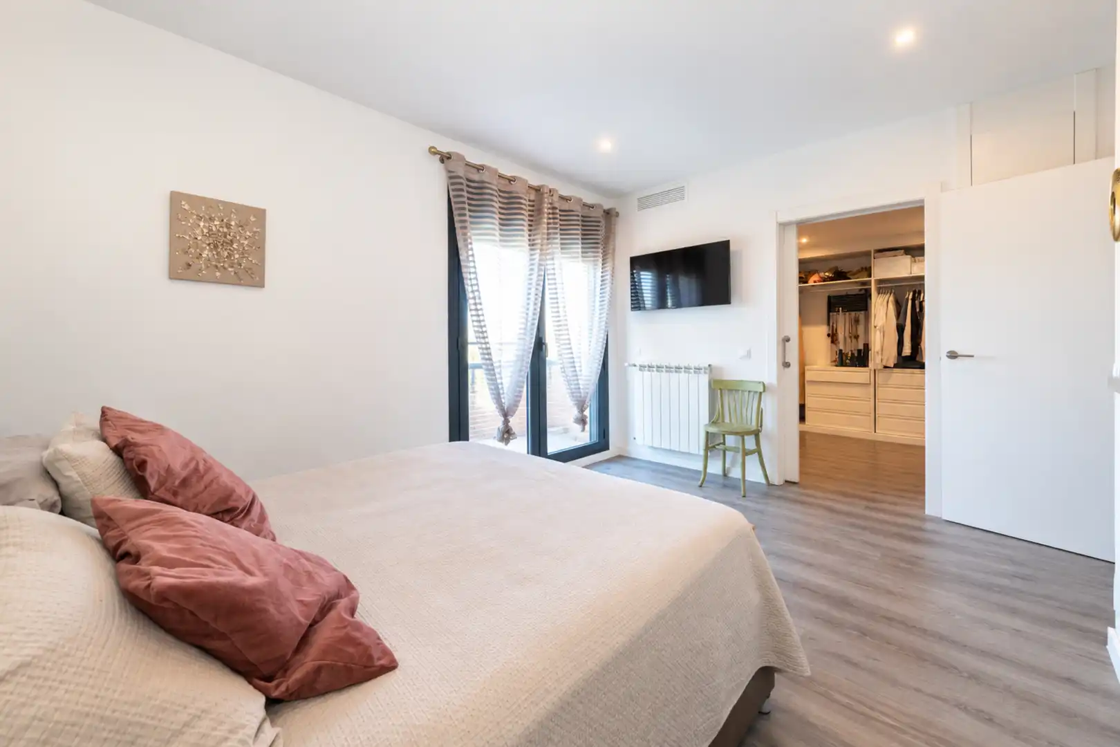 Chalet con piscina en venta en Calle de Pepe Colmenar 45, imagen 19