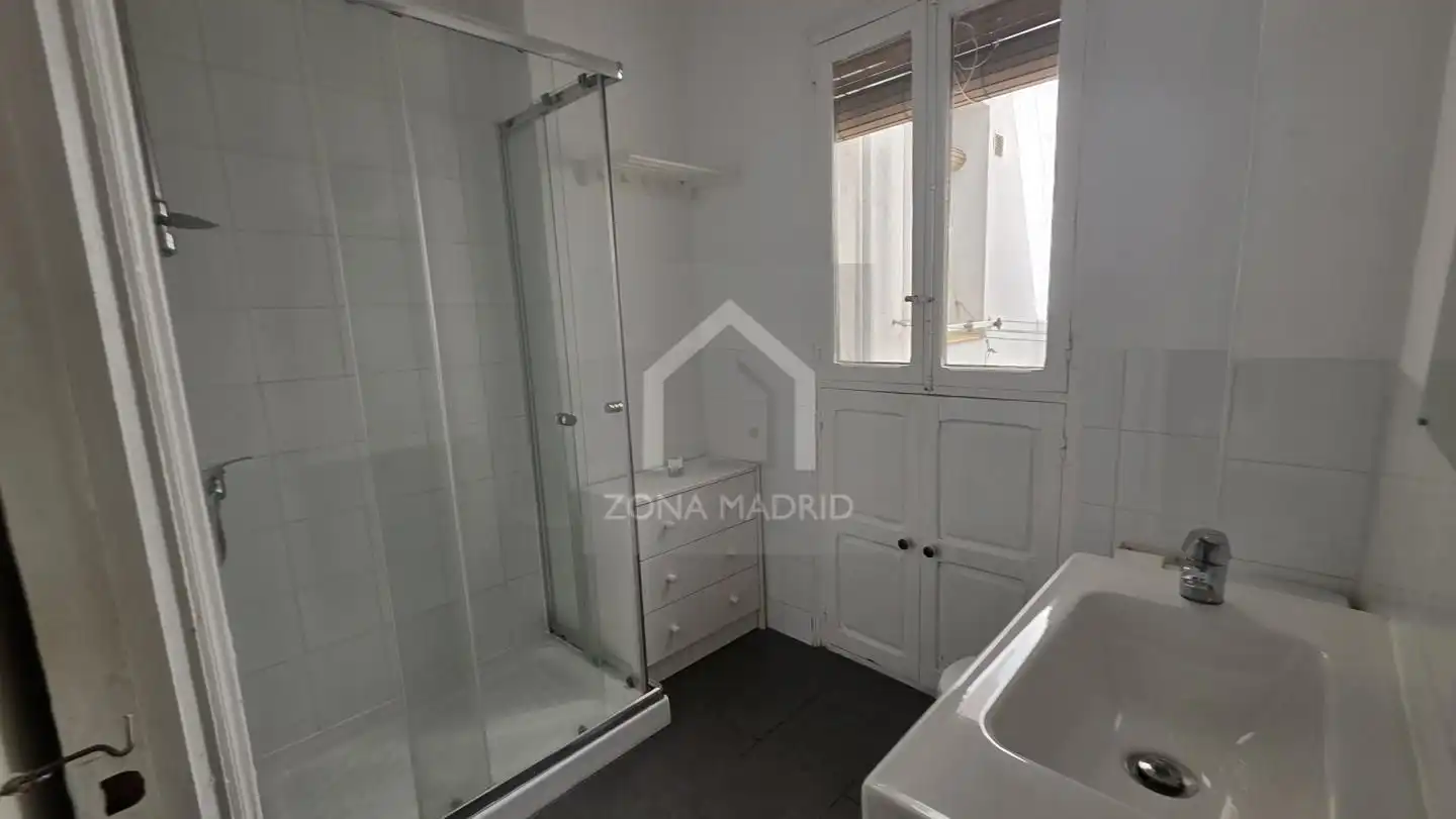 Baño de Piso en venta en Madrid con Aire acondicionado