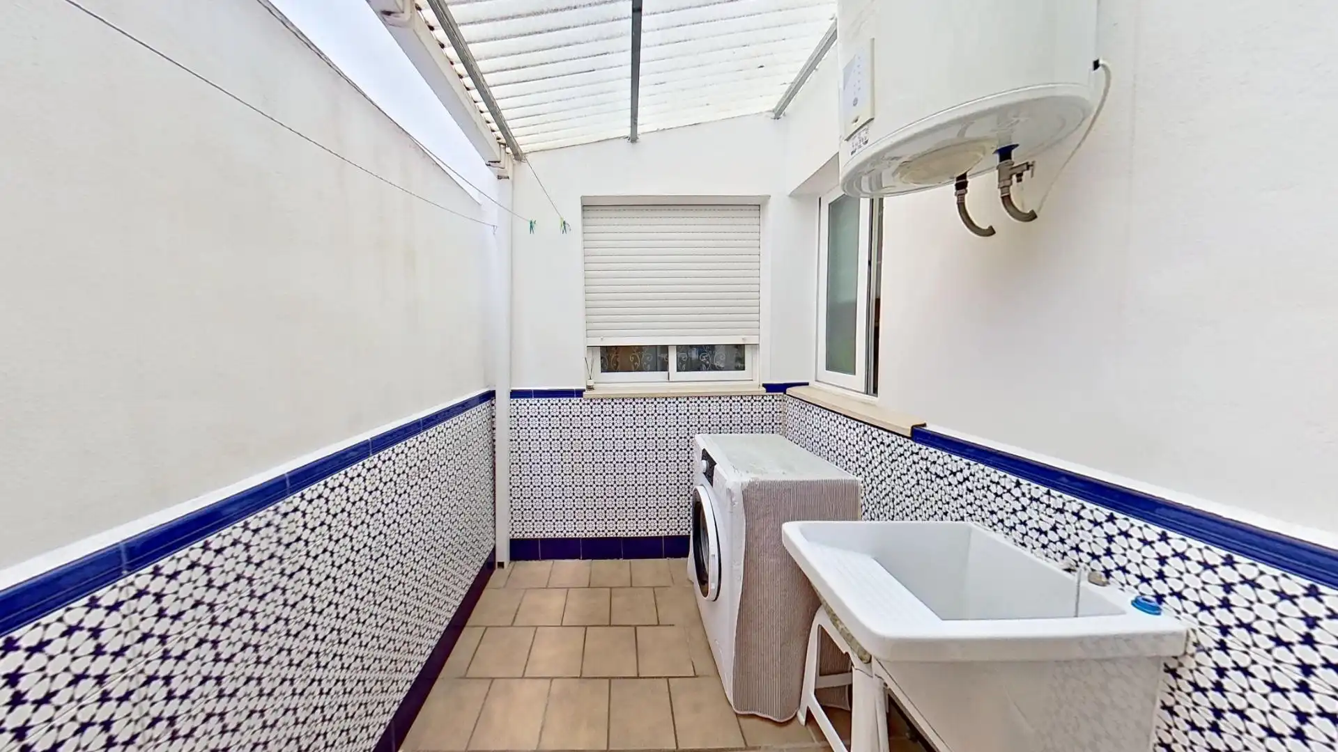 Badezimmer von Erdgeschoss zum Verkauf in Motril