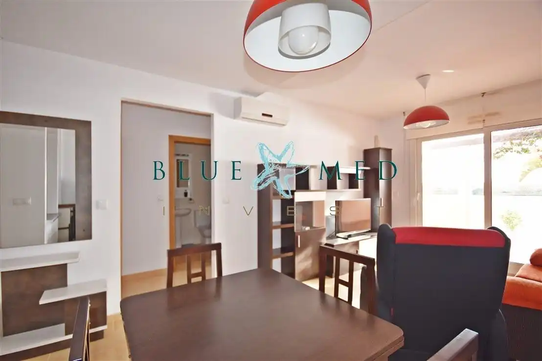 Habitación de Apartamento en venta en Alhama de Murcia con Aire acondicionado, Calefacción y Jardín privado
