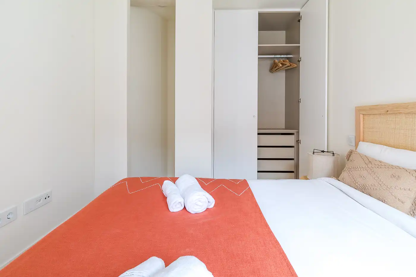 Habitación de Piso de alquiler en Madrid con Aire acondicionado, Amueblado y Horno