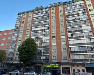 Vista exterior de Pis en venda en Burgos Capital amb Calefacció i Terrassa