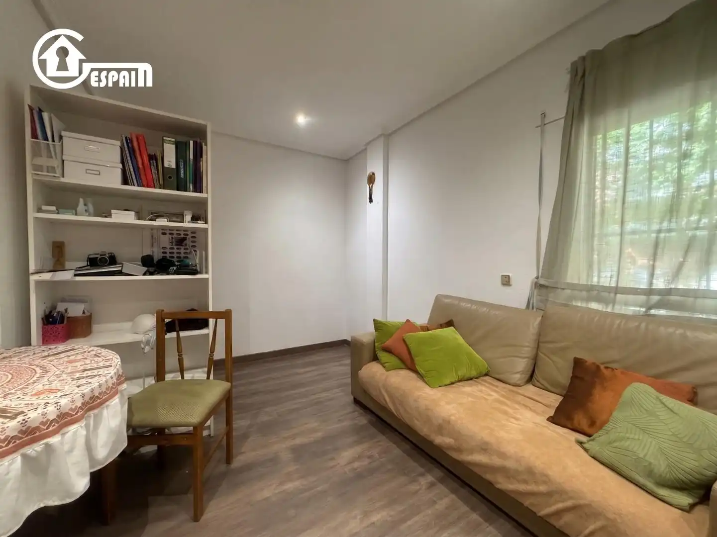 Wohnzimmer von Wohnung zum Verkauf in Madrid mit Klimaanlage und Heizung