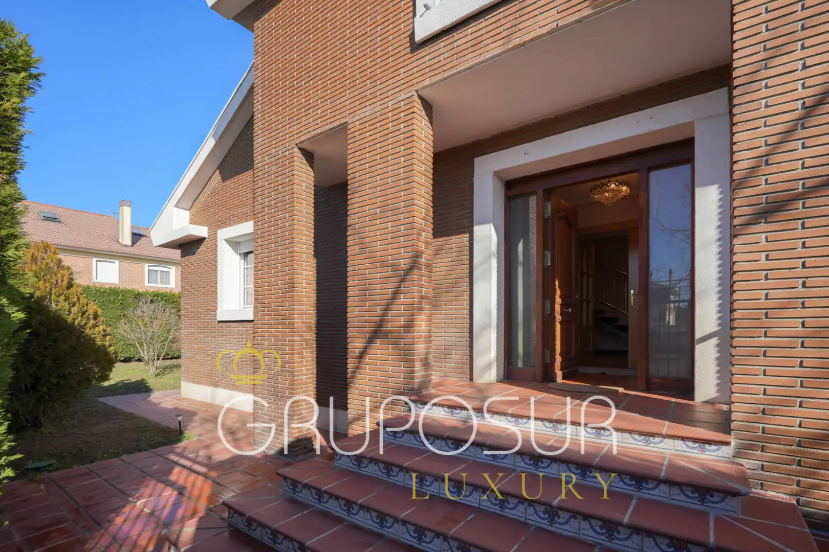 Vista exterior de Casa o chalet en venta en Boecillo con Calefacción, Jardín privado y Parquet