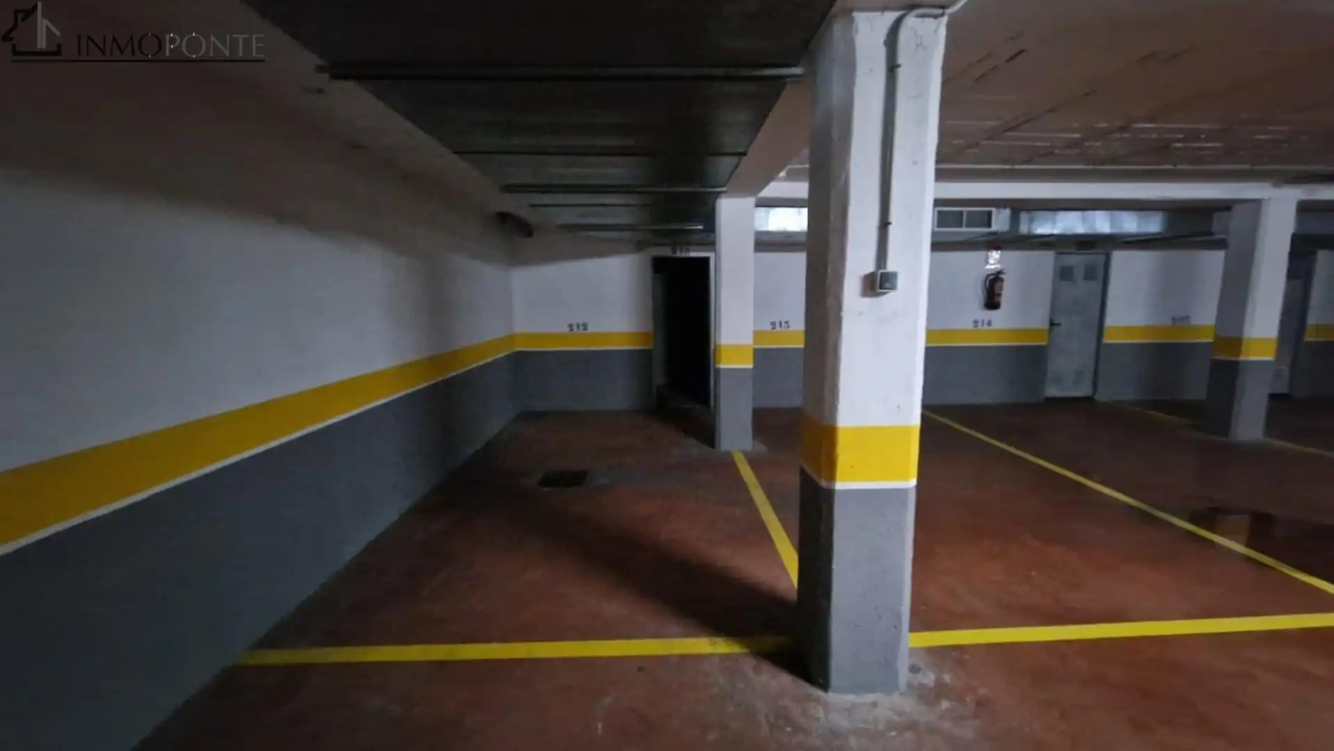 Parkplatz von Garage zur Miete in Sanxenxo