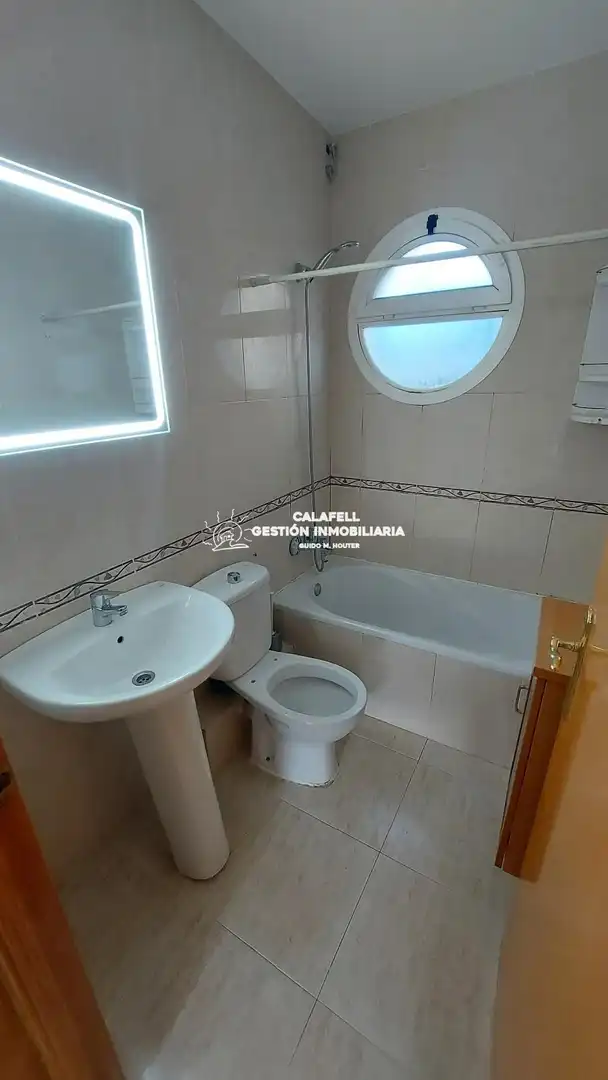 Baño de Piso en venta en Cunit con Aire acondicionado, Jardín privado y Terraza