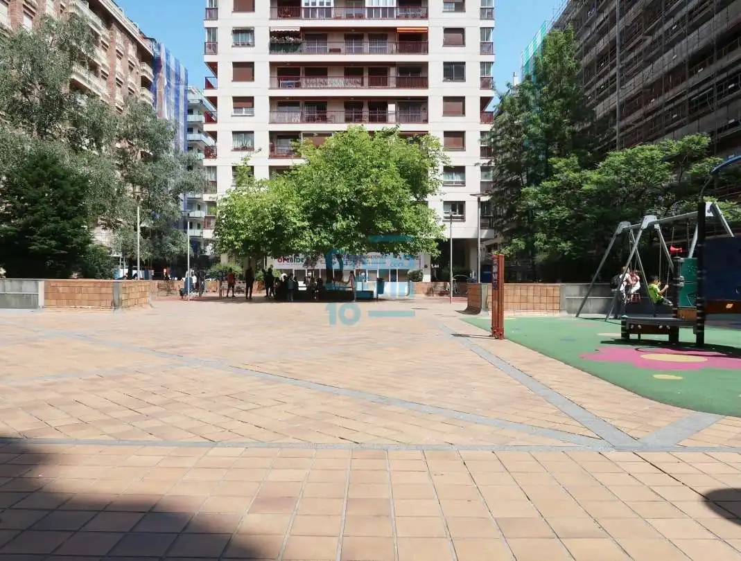 Vista exterior de Garatge en venda en Donostia - San Sebastián 