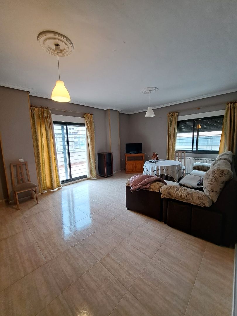 Sala d'estar de Pis en venda en Puertollano amb Calefacció i Terrassa