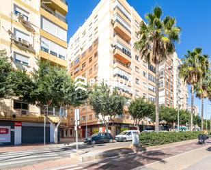 Vista exterior de Pis en venda en  Almería Capital