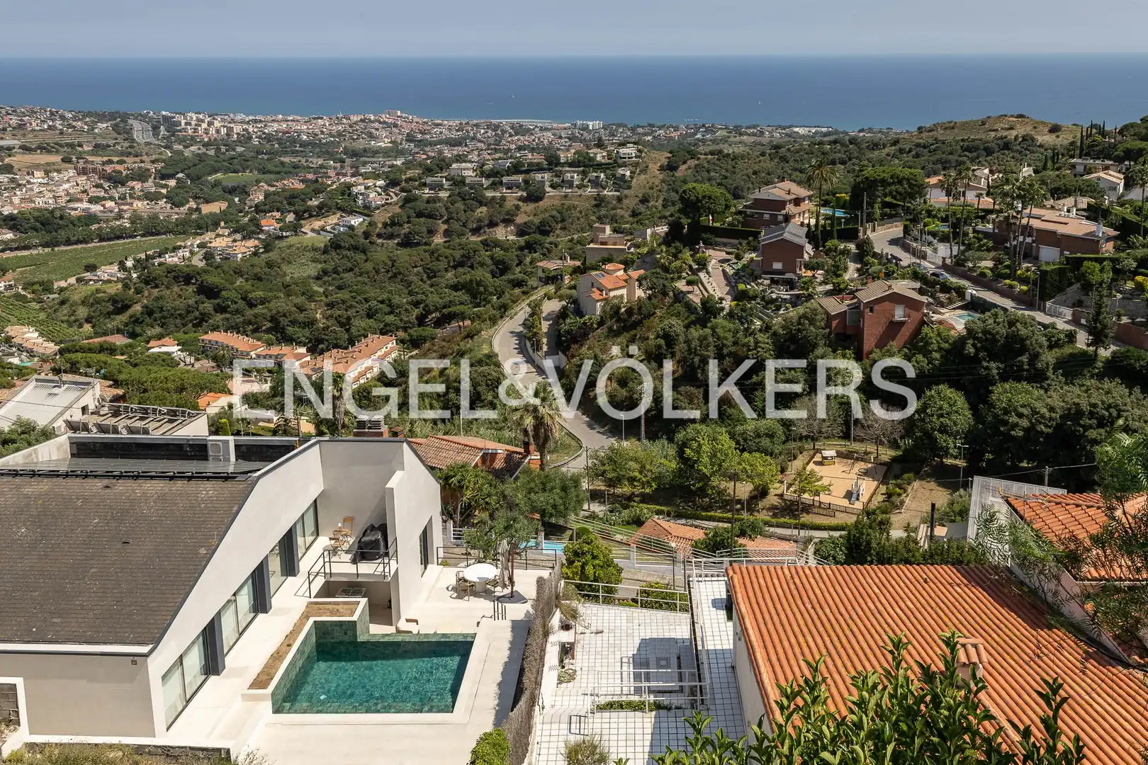 Vista exterior de Casa o chalet de alquiler en Alella con Aire acondicionado, Calefacción y Jardín privado