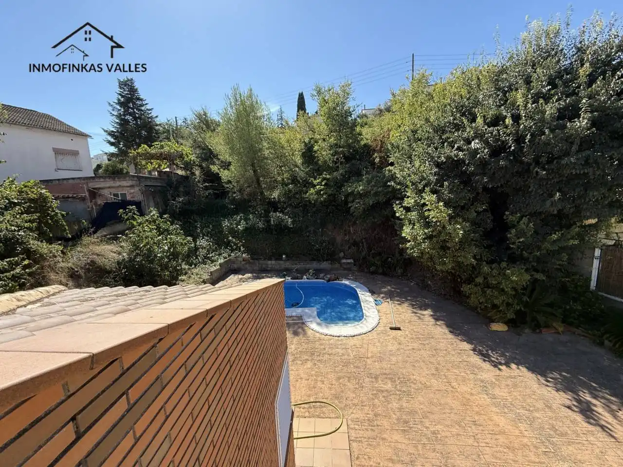 Vista exterior de Casa o xalet en venda en Lliçà de Vall amb Aire condicionat, Calefacció i Jardí privat