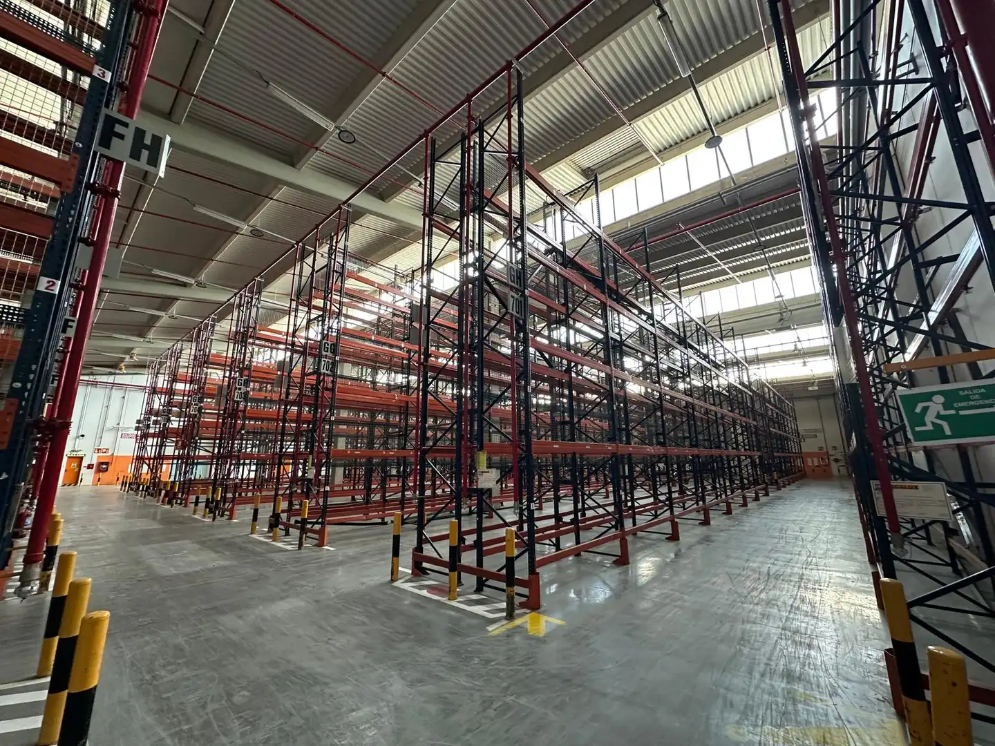 Nau industrial de lloguer a Calle Merindad de Ubierna, imagen 18