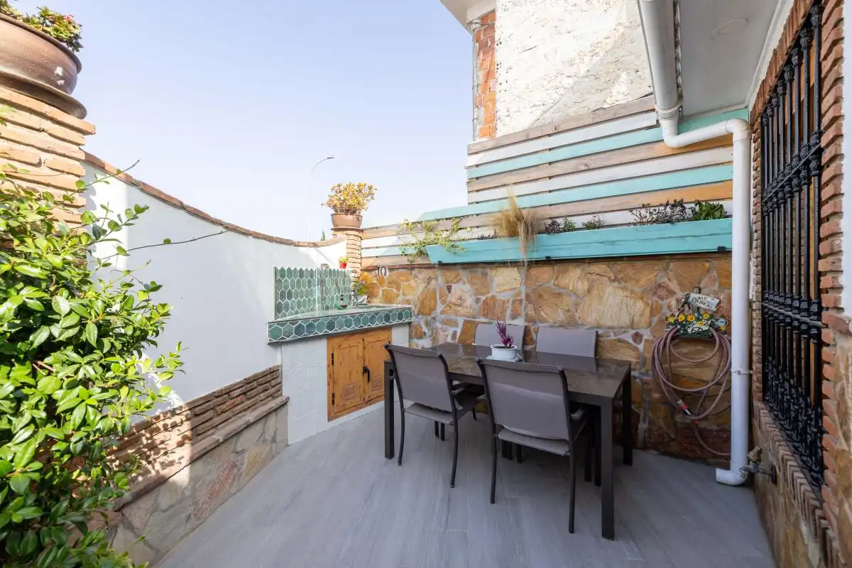 Terrassa de Casa o xalet en venda en Torremolinos amb Aire condicionat, Calefacció i Jardí privat