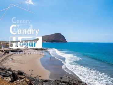 Apartment with balcony for sale in Calle Cano El