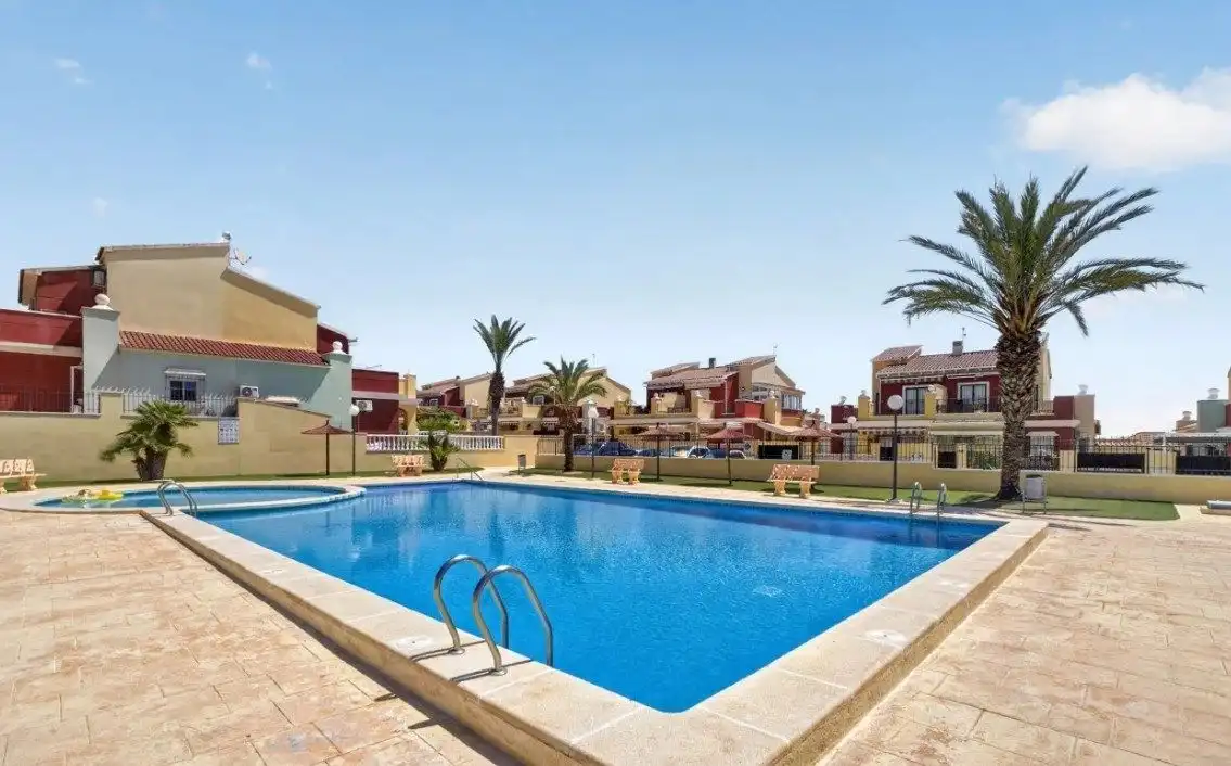 Maison mitoyenne avec piscine à vendre à N/A, imagen 28