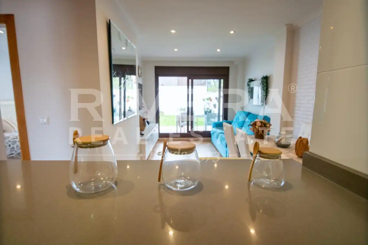 Esszimmer von Wohnung zum Verkauf in Sanxenxo mit Heizung, Terrasse und Abstellraum